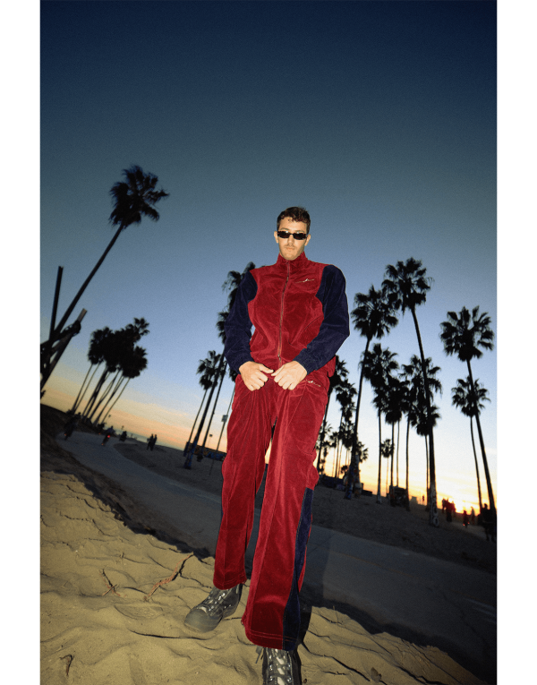 velour-tracksuit-burgundy-jacket-venice-model-2