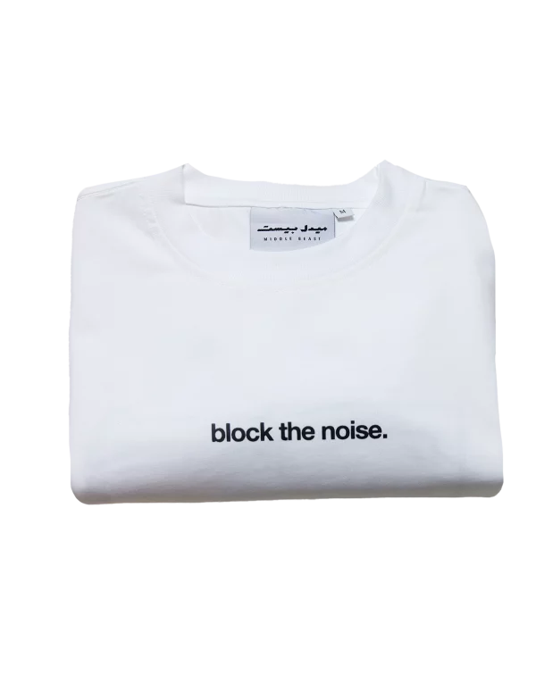 longsleeve-block-the-noise-white-folded